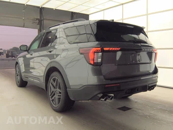 2025 Ford Explorer ST - miniatura 6