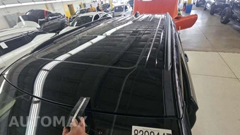 2025 Ford Explorer ST - miniatura 22