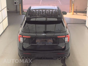 2025 Ford Explorer ST - miniatura 5