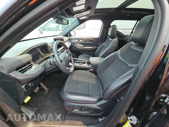 2025 Ford Explorer ST - miniatura 7