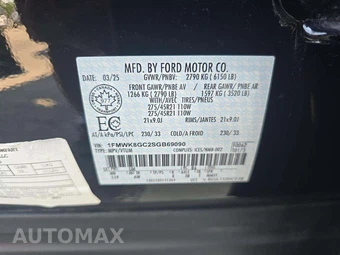 2025 Ford Explorer ST - miniatura 5