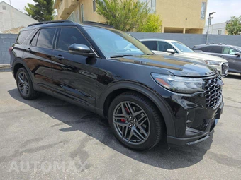 2025 Ford Explorer ST - miniatura 4