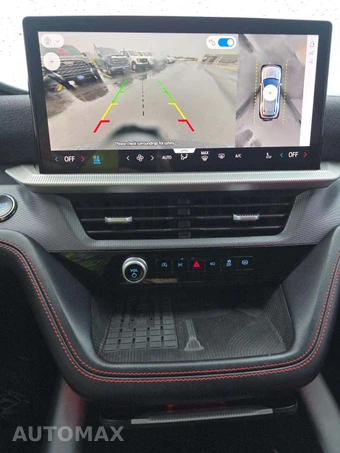 2025 Ford Explorer ST - miniatura 7