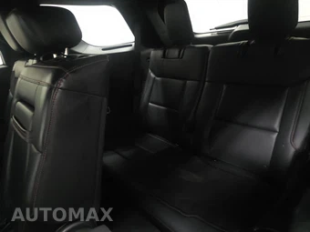 2025 Ford Explorer ST - miniatura 14