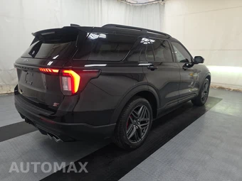2025 Ford Explorer ST - miniatura 4