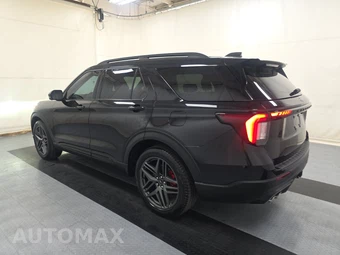 2025 Ford Explorer ST - miniatura 6