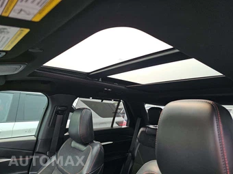 2025 Ford Explorer ST - miniatura 11