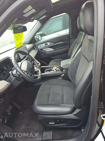 2025 Ford Explorer ST - miniatura 6