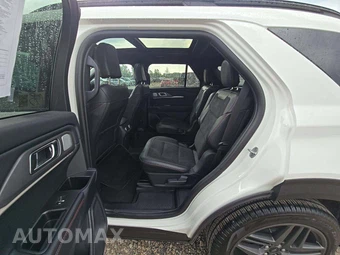 2025 Ford Explorer ST - miniatura 10
