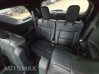 2025 Ford Explorer ST - miniatura 11