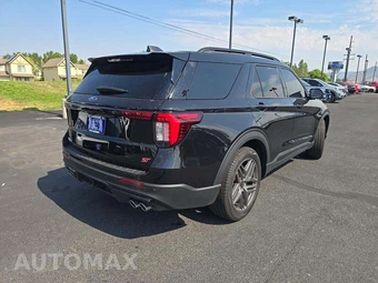 2025 Ford Explorer ST - miniatura 3