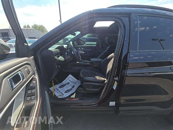 2025 Ford Explorer ST - miniatura 6