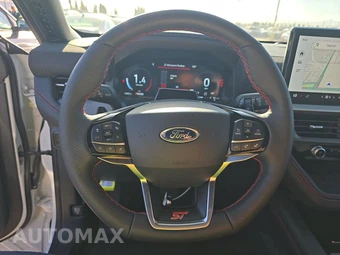 2025 Ford Explorer ST - miniatura 10
