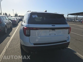 2025 Ford Explorer ST - miniatura 5