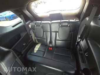 2025 Ford Explorer ST - miniatura 14