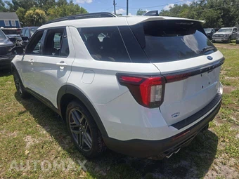 2025 Ford Explorer ST - miniatura 2