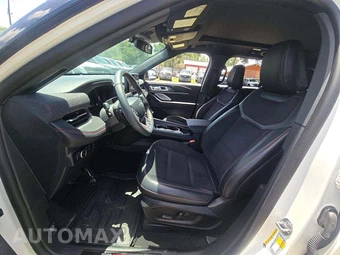 2025 Ford Explorer ST - miniatura 6