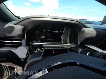 2025 Ford Explorer ST-Line - miniatura 12