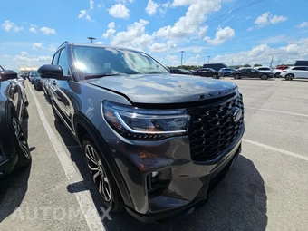 2025 Ford Explorer ST-Line - miniatura 3