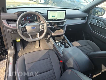 2025 Ford Explorer ST-Line - miniatura 11