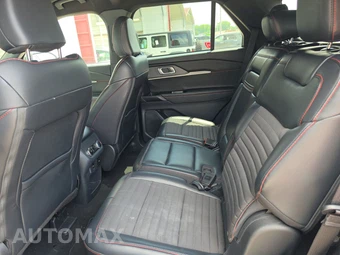 2025 Ford Explorer ST-Line - miniatura 13