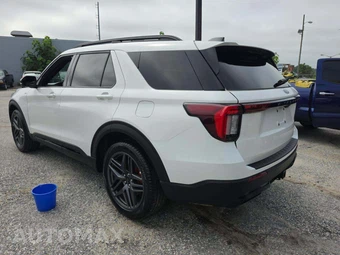 2025 Ford Explorer ST-Line - miniatura 2