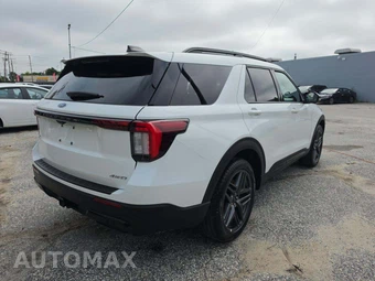 2025 Ford Explorer ST-Line - miniatura 3
