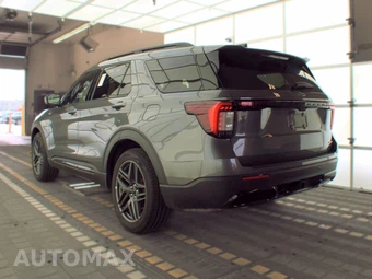 2025 Ford Explorer ST-Line - miniatura 6