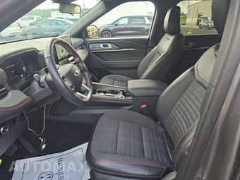 2025 Ford Explorer ST-Line - miniatura 7