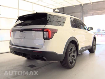 2025 Ford Explorer ST-Line - miniatura 4