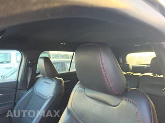 2025 Ford Explorer ST-Line - miniatura 18