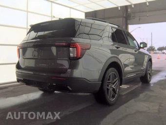 2025 Ford Explorer ST-Line - miniatura 4