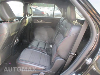 2025 Ford Explorer ST-Line - miniatura 10