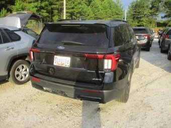 2025 Ford Explorer ST-Line - miniatura 14