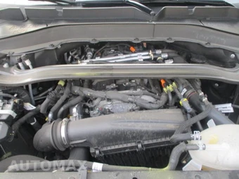 2025 Ford Explorer ST-Line - miniatura 18