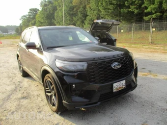 2025 Ford Explorer ST-Line - miniatura 27