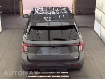 2025 Ford Explorer ST-Line - miniatura 5