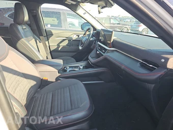 2025 Ford Explorer ST-Line - miniatura 8