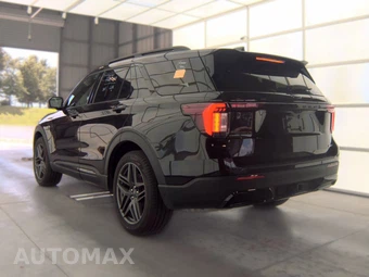 2025 Ford Explorer ST-Line - miniatura 6