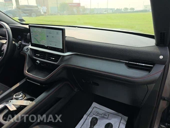 2025 Ford Explorer ST-Line - miniatura 20