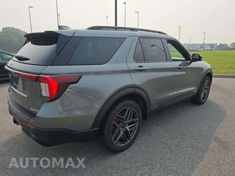 2025 Ford Explorer ST-Line - miniatura 3