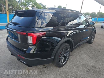 2025 Ford Explorer ST-Line - miniatura 4