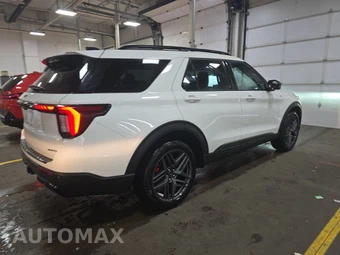 2025 Ford Explorer ST-Line - miniatura 4