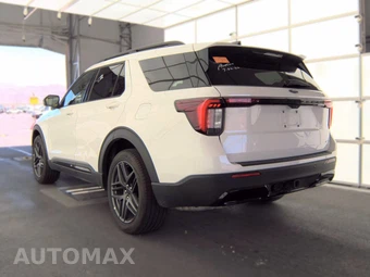 2025 Ford Explorer ST-Line - miniatura 6
