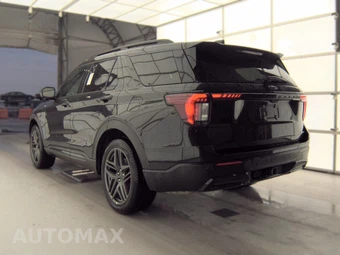 2025 Ford Explorer ST-Line - miniatura 6