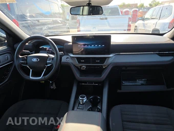 2025 Ford Explorer ST-Line - miniatura 11