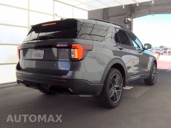 2025 Ford Explorer ST-Line - miniatura 4