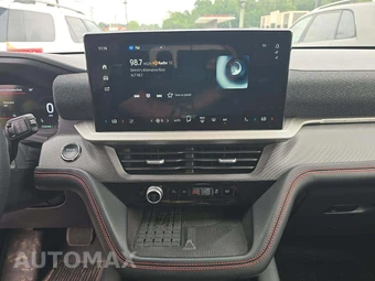 2025 Ford Explorer ST-Line - miniatura 10
