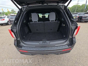 2025 Ford Explorer ST-Line - miniatura 15