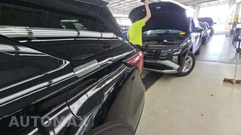 2025 Ford Explorer ST-Line - miniatura 21